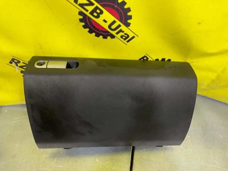 Бардачок Mazda CX-7 EG2164030 2.3, передний правый