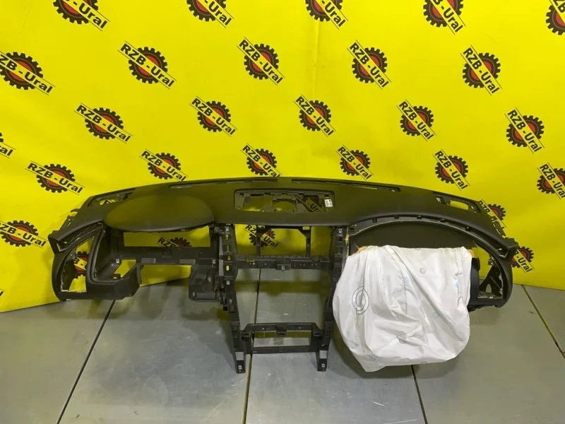 Торпедо Nissan Patrol 682001LA0B Y62 5.6