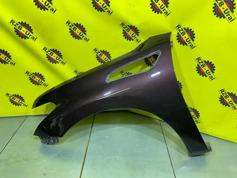 Крыло Nissan Patrol 631011V80A Y62 5.6, переднее левое