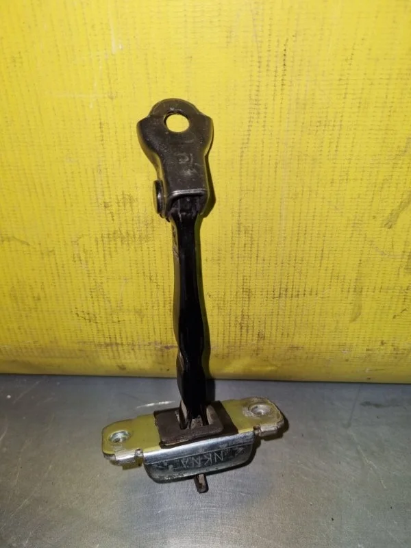 Ограничитель двери Hyundai Solaris 79390H5000 2 1.6, передний правый