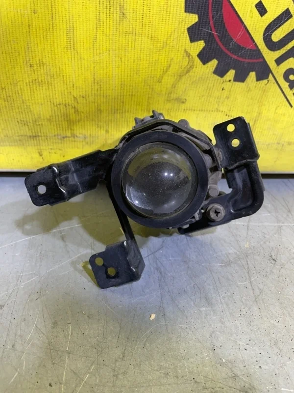 Фара противотуманная Kia Rio 92201H0000 4 FB, передняя левая