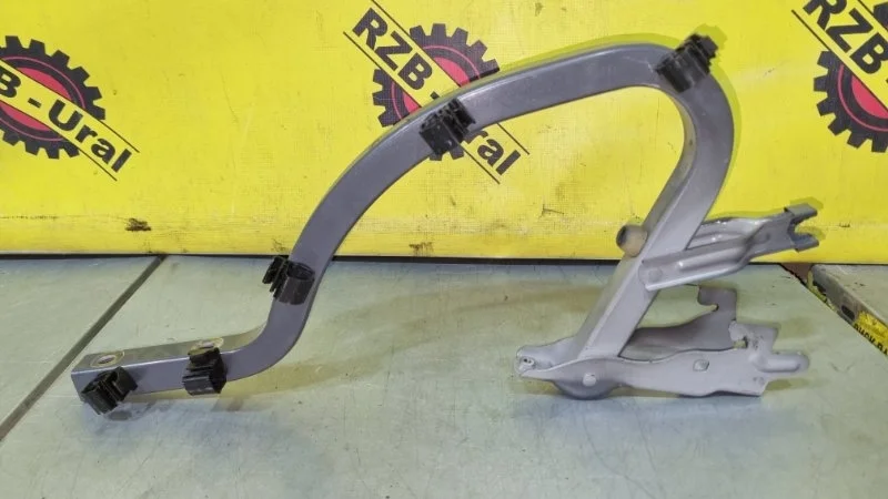 Петля крышки багажника Kia Rio 79210H0000 4 FB, левая