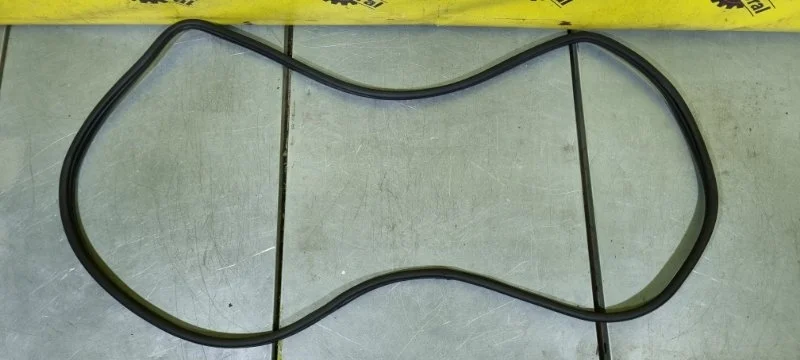 Уплотнитель проема двери Kia Ceed 82120A2000 JD 1.4, передний правый