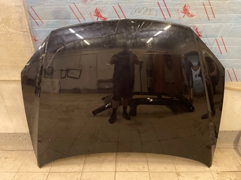 Капот Volkswagen Touareg 2010-2018 7P6823031