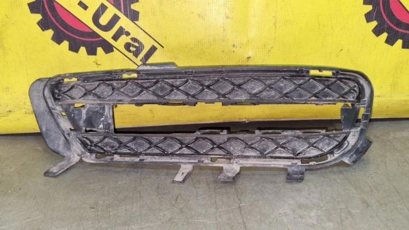 Накладка противотуманной фары MERCEDES-BENZ E-Class 2013-2017 A2128851623 W212, передняя правая