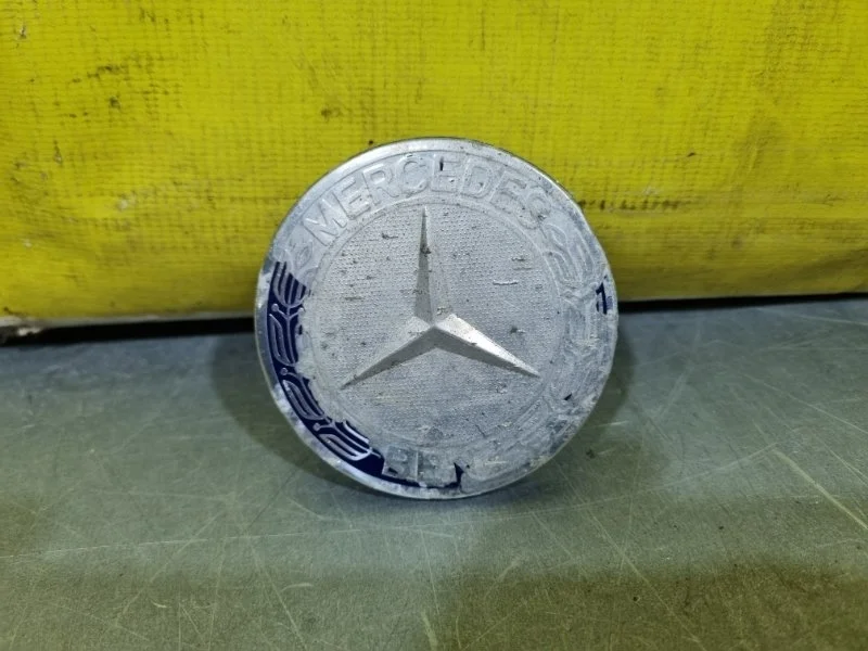 Заглушка колесного диска MERCEDES-BENZ E-Class 2009 - 2016 A1714000025 W212