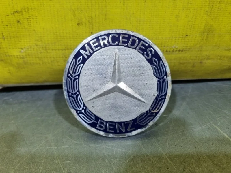 Заглушка колесного диска MERCEDES-BENZ E-Class 2009 - 2016 A1714000025 W212