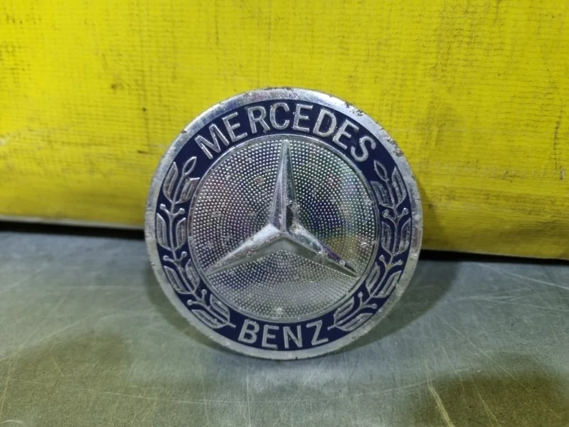 Заглушка колесного диска MERCEDES-BENZ E-Class 2009 - 2016 A1714000025 W212