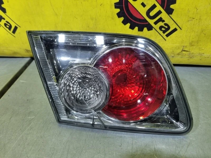 Фонарь внутренний Mazda Mazda6 2002 - 2007 GR1B513G0B GG, задний левый