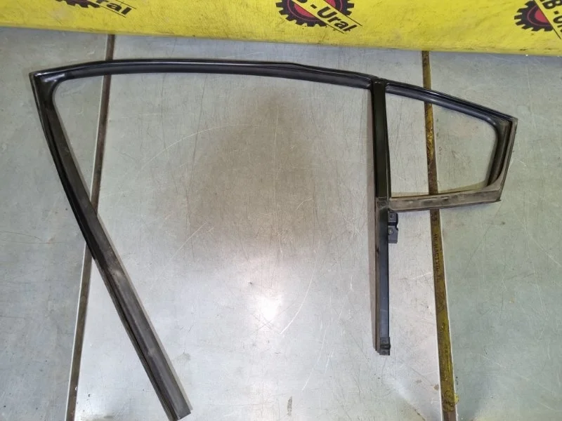 Уплотнитель стекла двери Kia Cerato 83531A7000 YD, задний левый