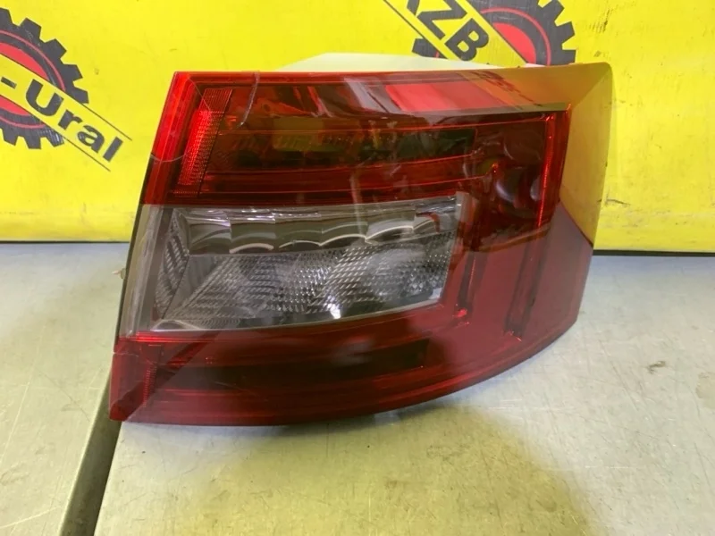 Фонарь Skoda Octavia 2013-2020 5E5945112B A7, задний правый