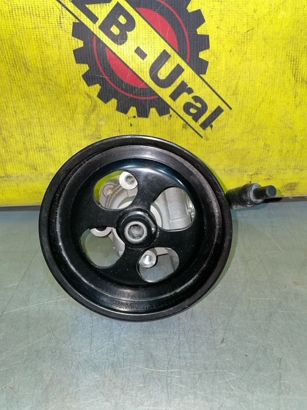 Насос гидроусилителя руля Mitsubishi L200 MR992871 ПИКАП