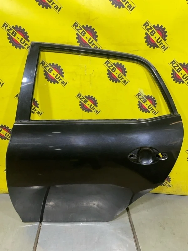 Дверь Toyota Auris 6700402260 E150 1.4, задняя левая