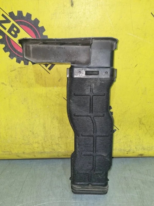 Воздухозаборник (внутренний) Hyundai Solaris 28210H5100 2