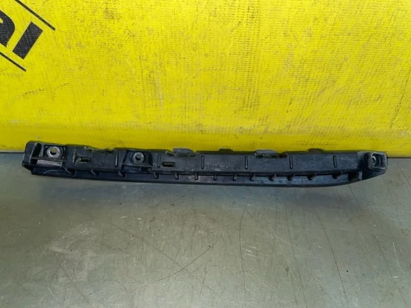 Кронштейн фары Hyundai Solaris 92102H5000 2, передний правый