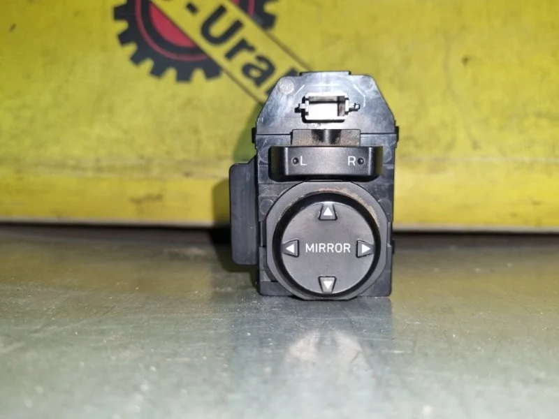 Блок управления зеркалами Hyundai Solaris 93530H5000 2, передний левый
