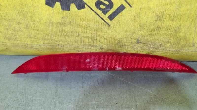 Отражатель в бампер Kia Cerato 92406A7000 YD, задний правый