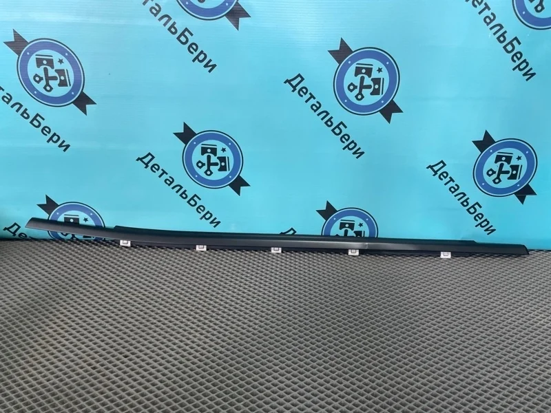 Молдинг стекла двери Kia Optima 83220D4000 JF, задний правый