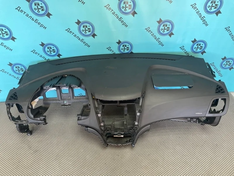 Торпедо Hyundai Solaris 847104L600RY 1