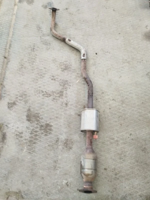 Глушитель Hyundai Solaris 286004Y050 1