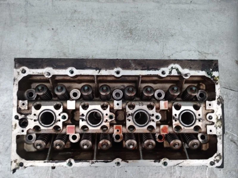 Головка блока цилиндров Volkswagen Golf 1997-2005 036103373AM MK4 CGG