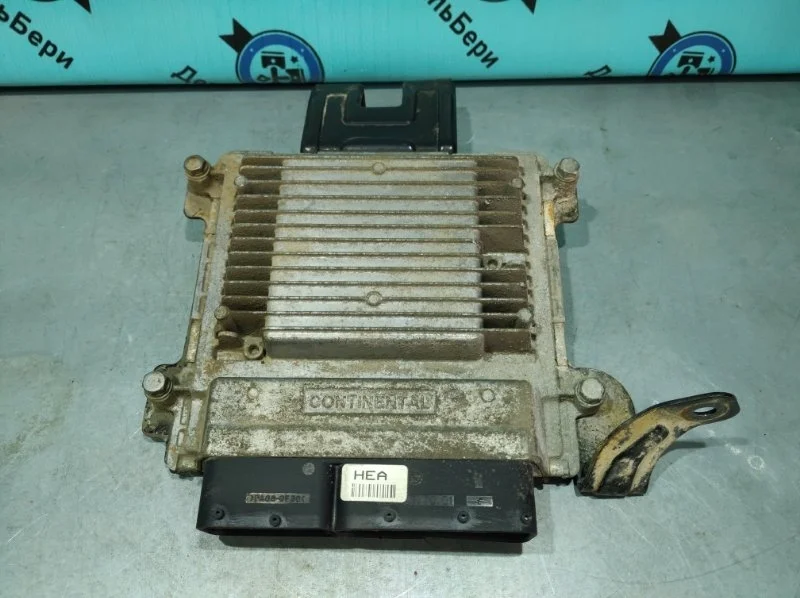 Блок управления двигателем Kia Sportage 391472G861 SL