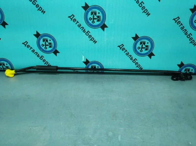 Упор капота Hyundai Solaris 81170H2000 2