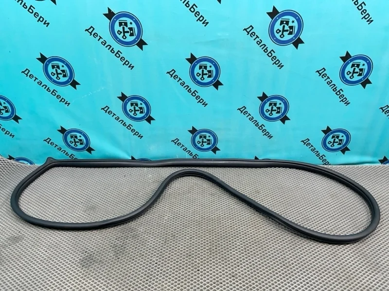 Уплотнитель проема двери Hyundai Solaris 82120H5000 2, передний правый