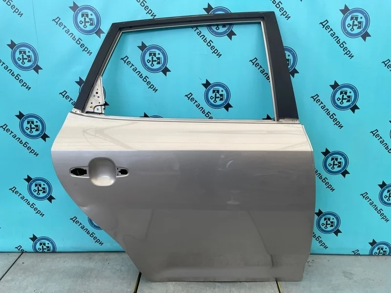 Дверь Kia Ceed 770041H000 ED, задняя правая