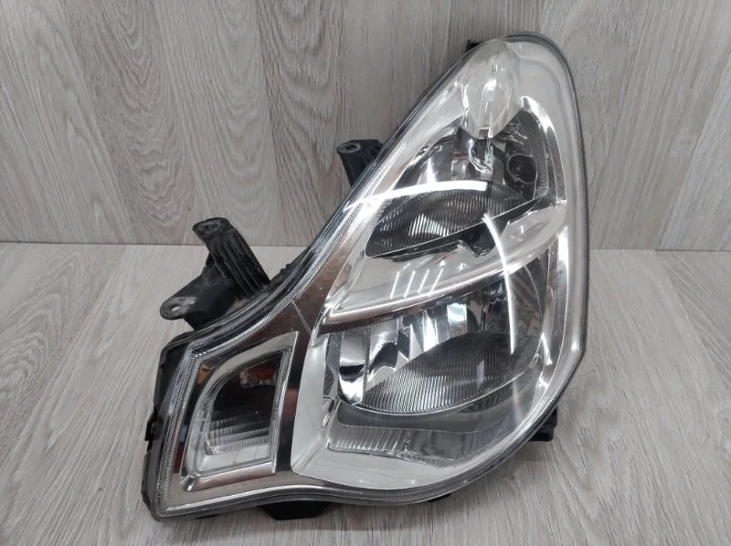 Фара Nissan Almera 260604AA0A G15, передняя левая