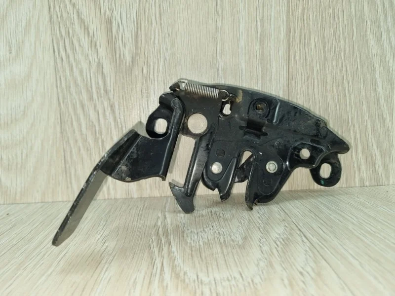 Замок капота Nissan Almera 65601EW800 G15