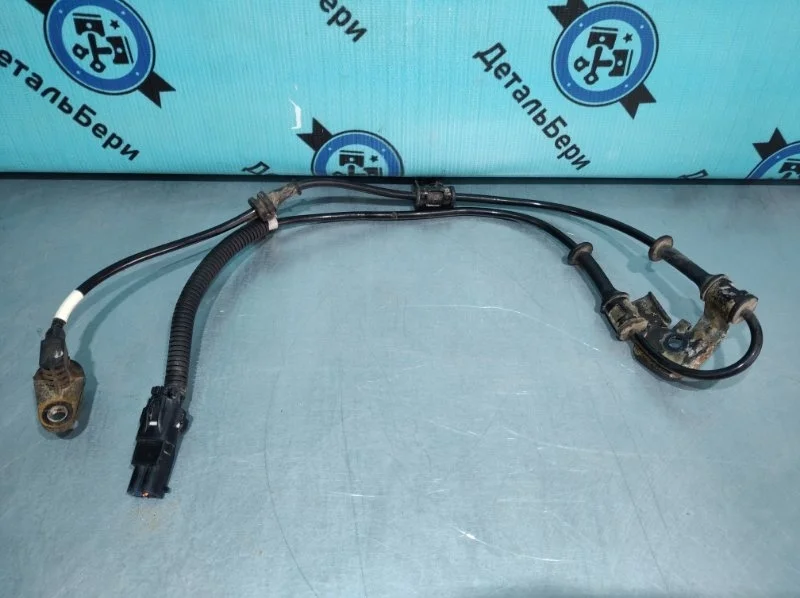 Датчик ABS Hyundai Solaris 956701R000 1, передний левый