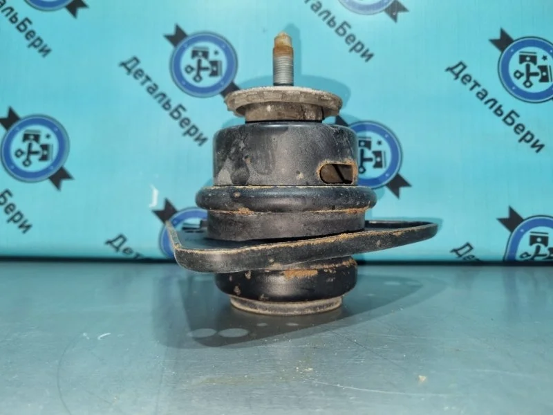 Подушка двигателя Kia Ceed 218100Q000 ED, правая