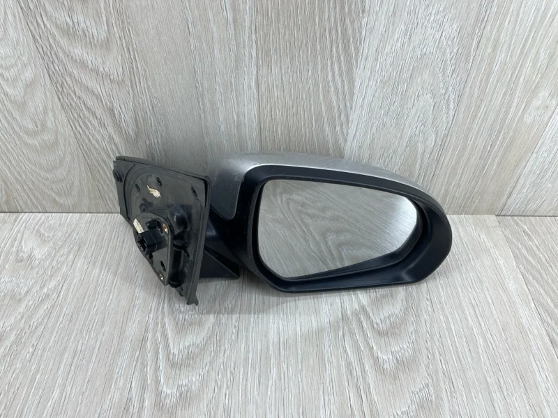 Зеркало боковое Kia Rio 876204Y031 3 1.4, правое