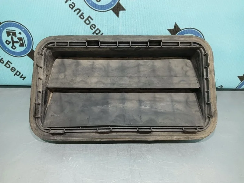 Решетка вентиляционная Toyota Corolla 6294033070 E150