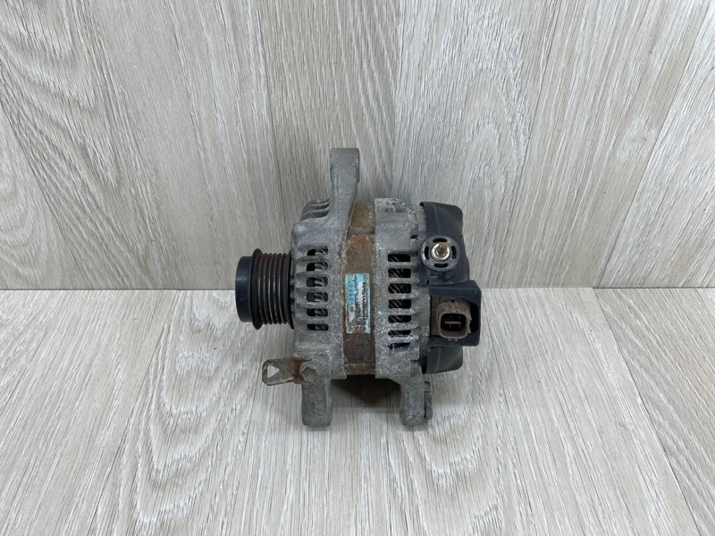 Генератор Toyota Corolla 2706037010 E150