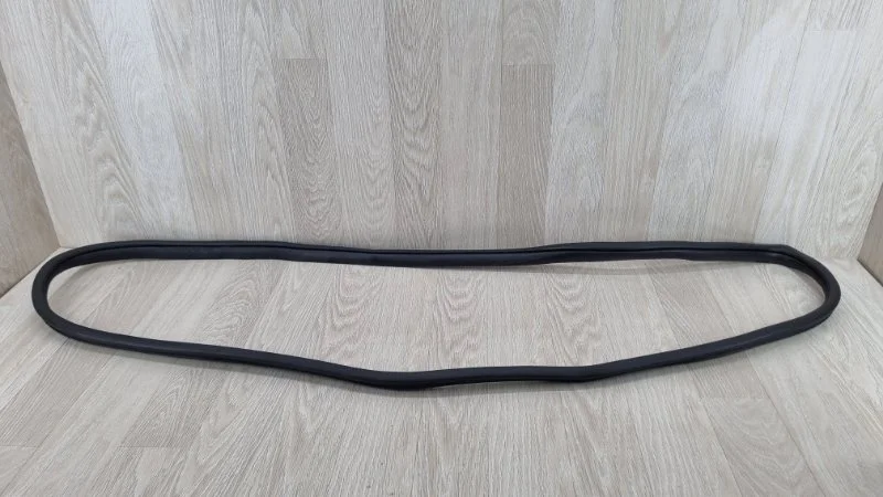 Уплотнитель проема двери Hyundai Solaris 83110H5000 2 1.4, задний левый