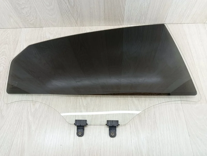 Стекло двери Hyundai Solaris 83420H5000 2 1.4, заднее правое