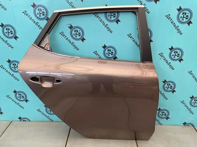 Дверь Kia Ceed 77004A2000 JD, задняя правая