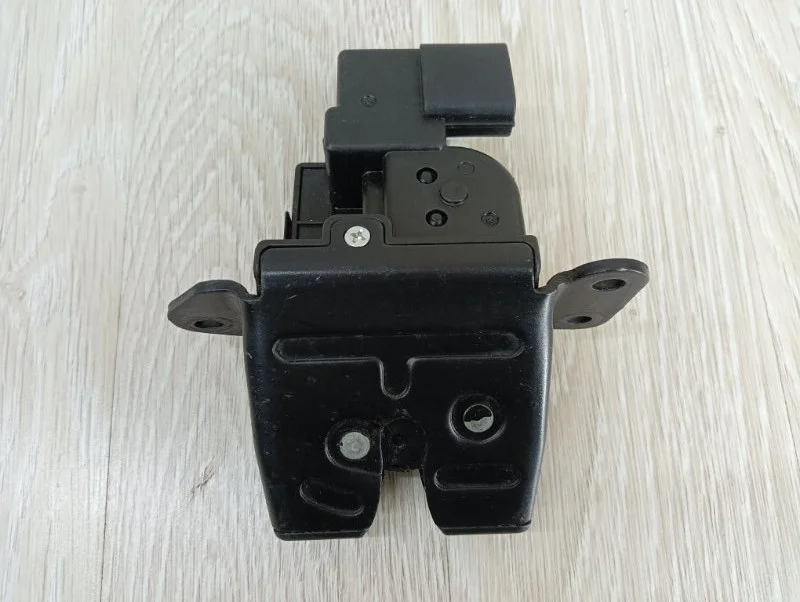 Замок багажника Kia Ceed 81230A6000 JD