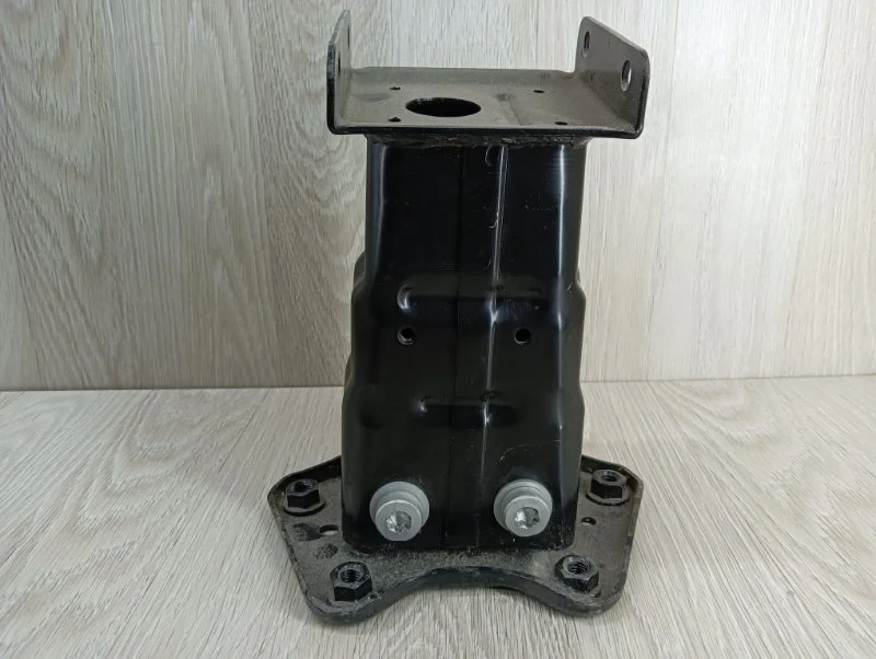 Усилитель бампера MERCEDES-BENZ S-Class 2005 - 2013 A2216201286 W221 5.5, передний правый