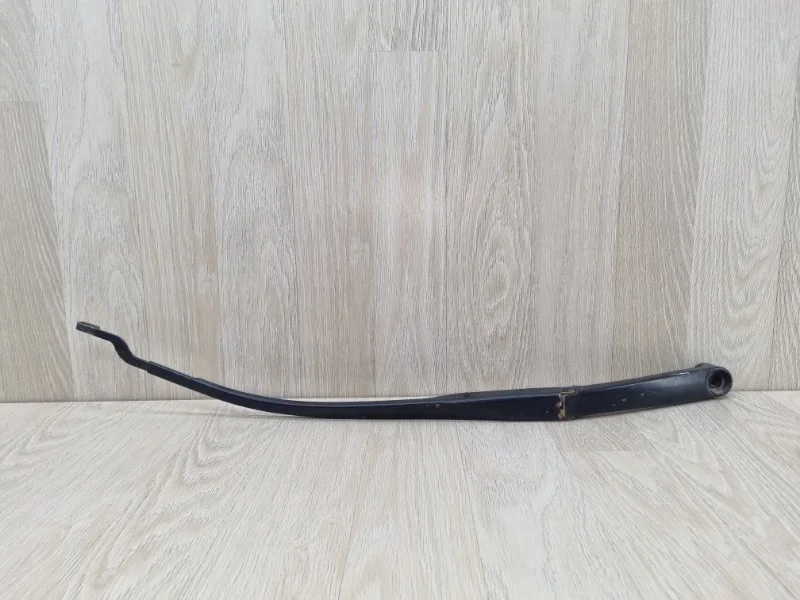 Поводок стеклоочистителя Kia Ceed 98320A2000 JD, передний правый