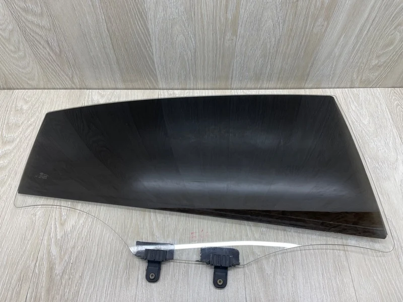 Стекло двери Kia Rio 83420H0000 4 FB 1.4, заднее правое