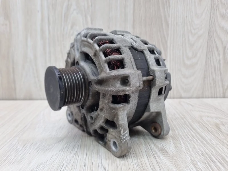 Генератор Nissan Terrano 231009362R D10