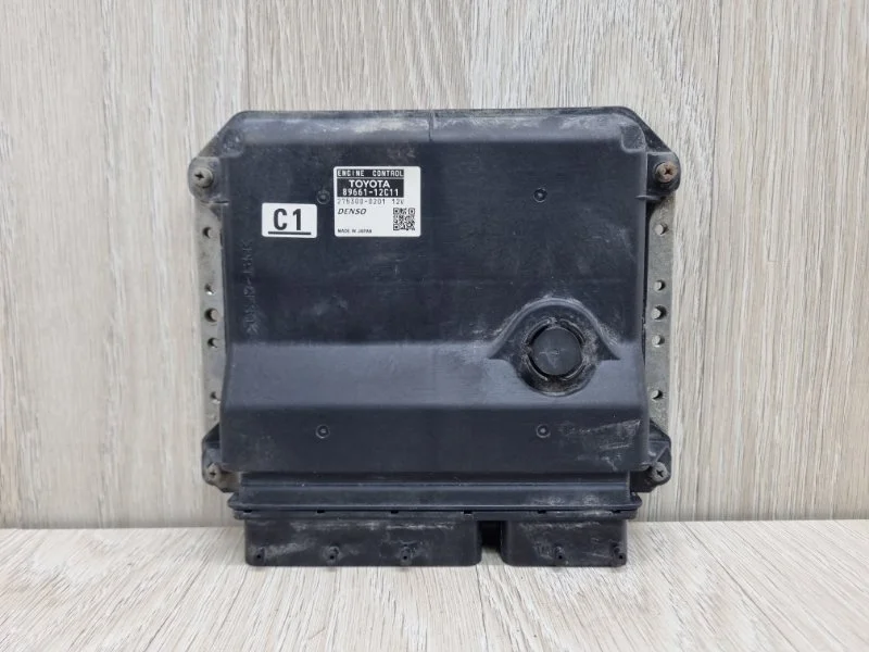 Блок управления двигателем Toyota Corolla 8966112C11 E150