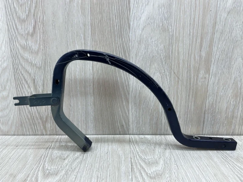 Петля крышки багажника Toyota Corolla 6450312170 E150