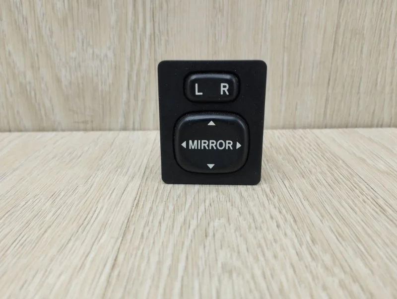 Блок управления зеркалами Toyota Corolla 848700F010 E150