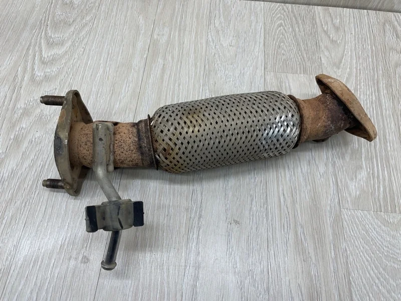 Приемная труба глушителя Kia Ceed 286101H000 ED