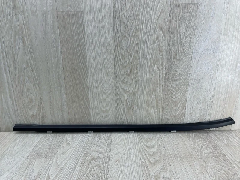 Молдинг стекла двери Kia Ceed 832101H000 ED, задний левый