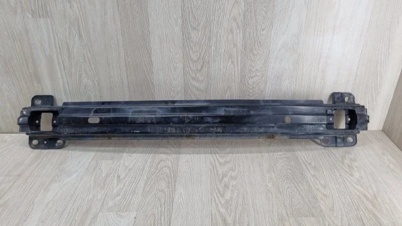 Усилитель бампера Kia Ceed 865301H500 ED, передний